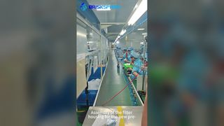 新しいプレフィルターのフィルターハウジングの組み立て