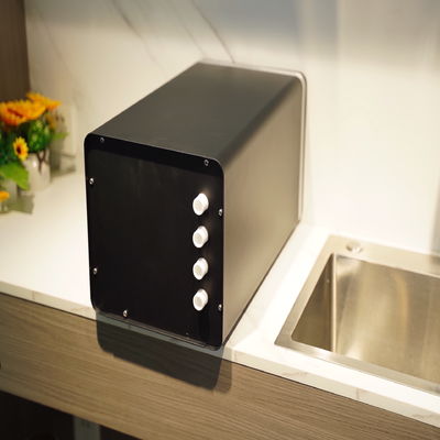 シンク水ディスペンサーの下の 50Hz 浸透飲料水フィルター システム 7 段階