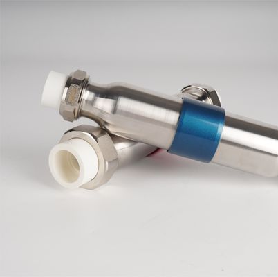 高級ステンレス鋼 環境に優しい コンパクト 軟水器 家庭用冷水器
