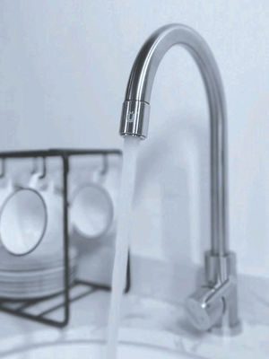 熱売り プレミアム 固形銅 超細微 ナノ泡メーカー 直接水道水接続で皮膚清掃